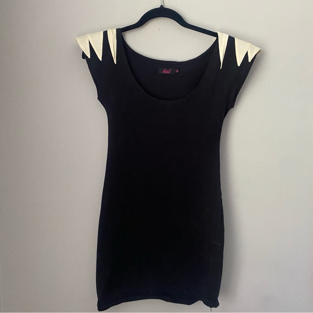 Motel Rocks black Bodycon form fitting mini dress with shoulder pads XS
